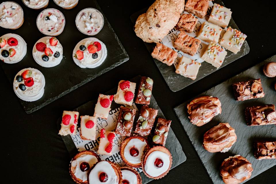 Mini dessert platter