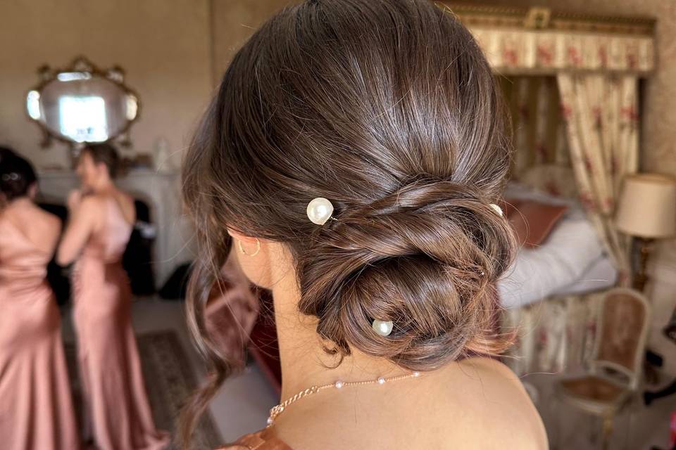 Bridal wedding hair & makeup