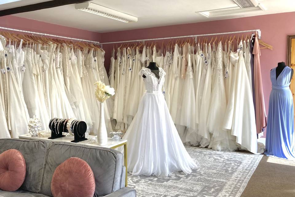 Bridal Reloved Gloucester