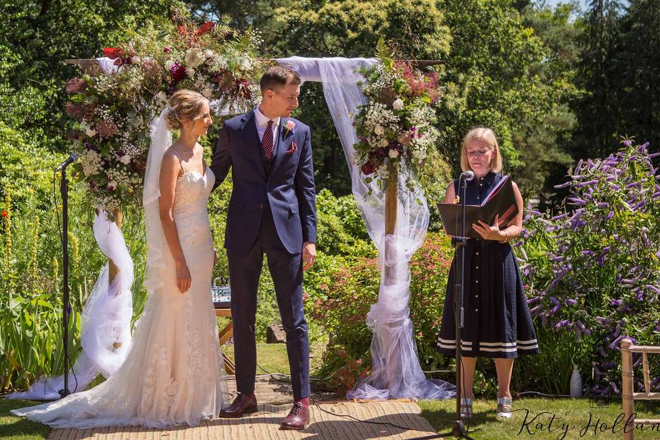 Surrey garden wedding