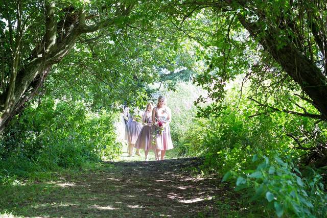 The bridesmaids arrive...