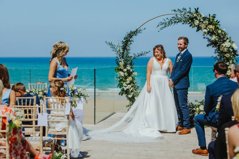Wedding Hut Decking Ceremony