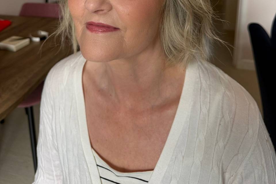 Glam makeup