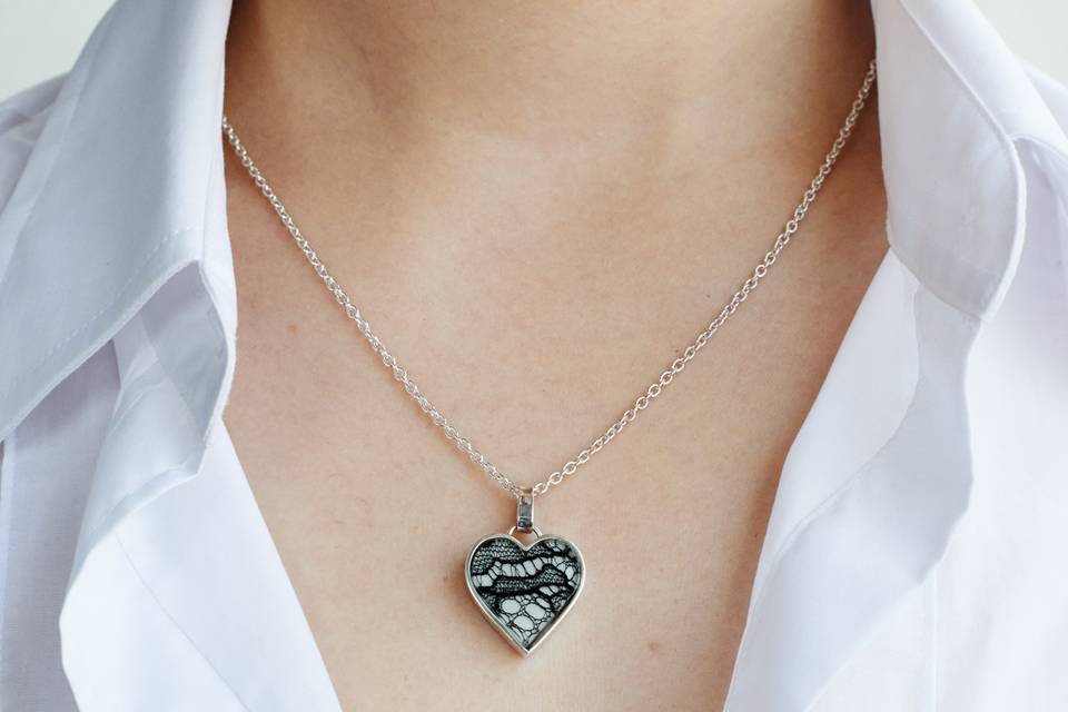Lace in Silver Heart Pendant