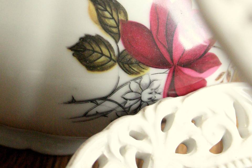 Tea pot