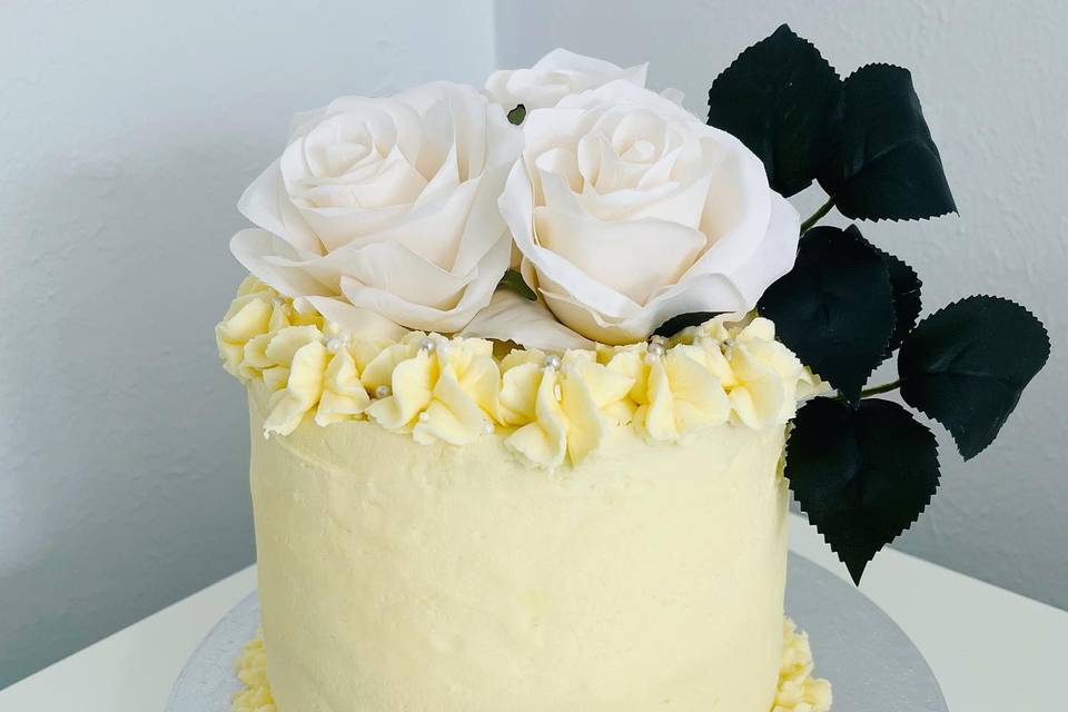 Wedding cake with fresh blooms