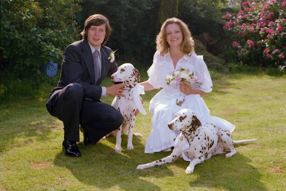 Bride & groom & family