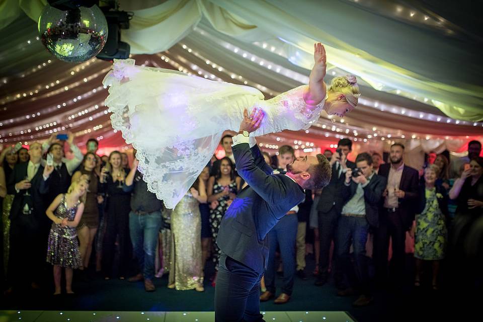 Bride & Groom First Dance