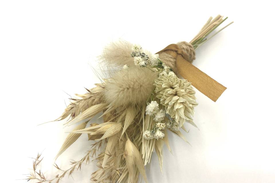 Natural buttonhole