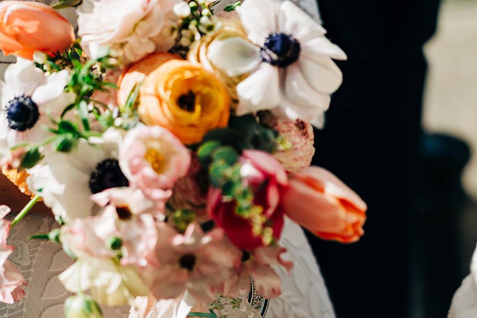 Spring bouquet bright