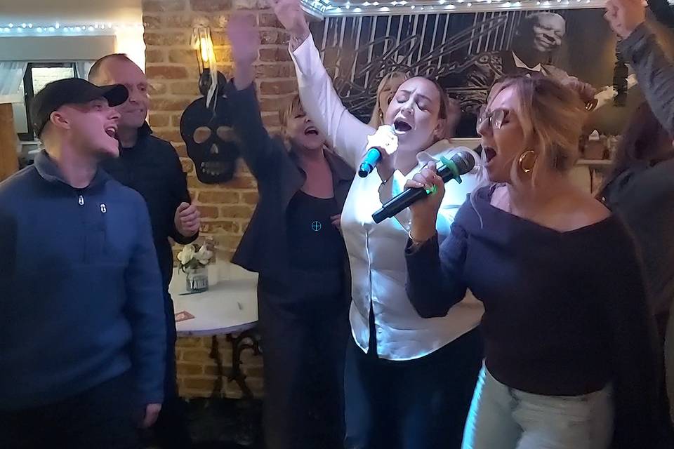 Karaoke for everybody!