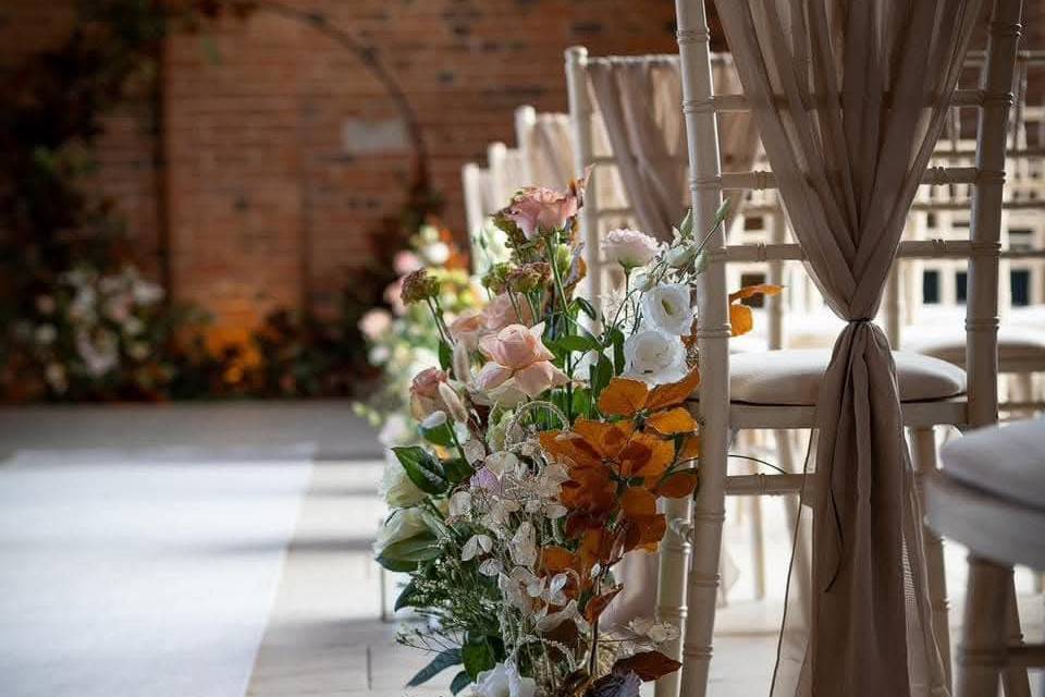 Isle decorations