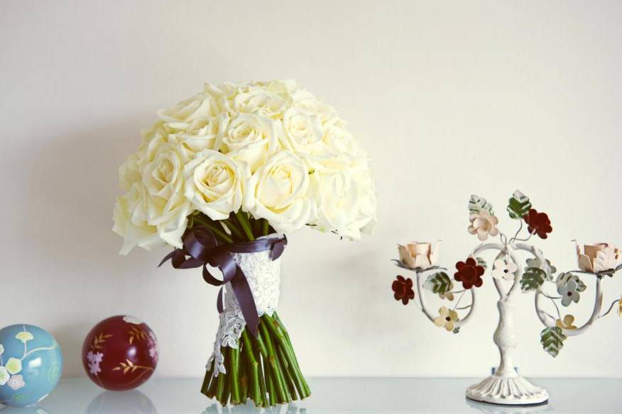 Simply elegant bridal bouquet