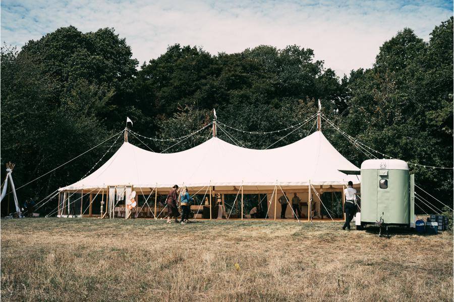 Outdoor weddings