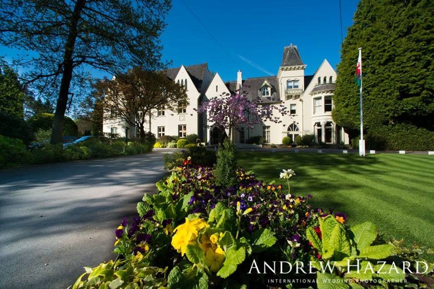 Glen Yr Afon House Hotel