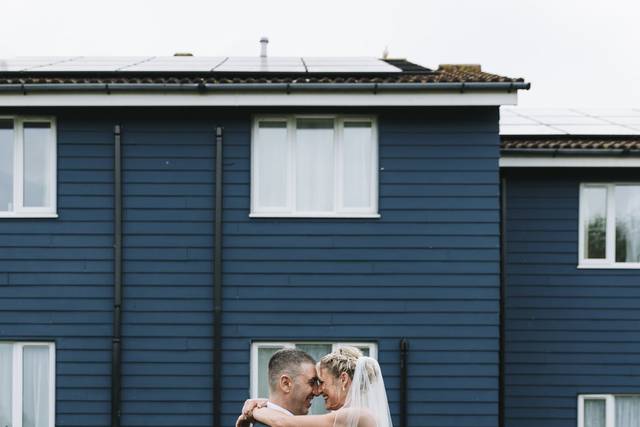 Bride & groom portrait