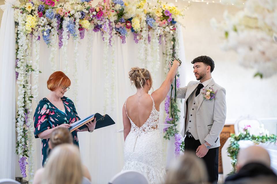 Handfasting ritual
