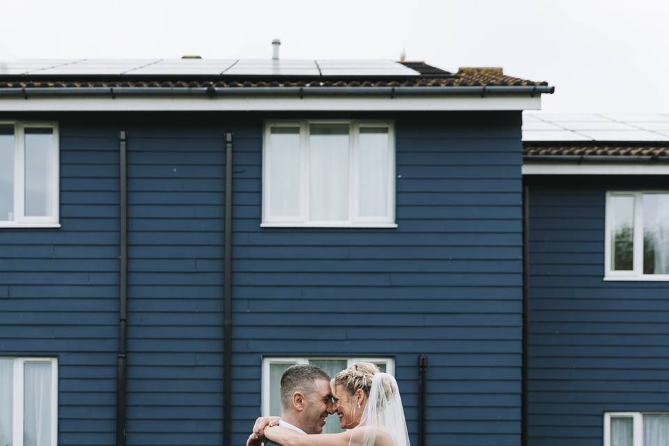 Bride & groom portrait