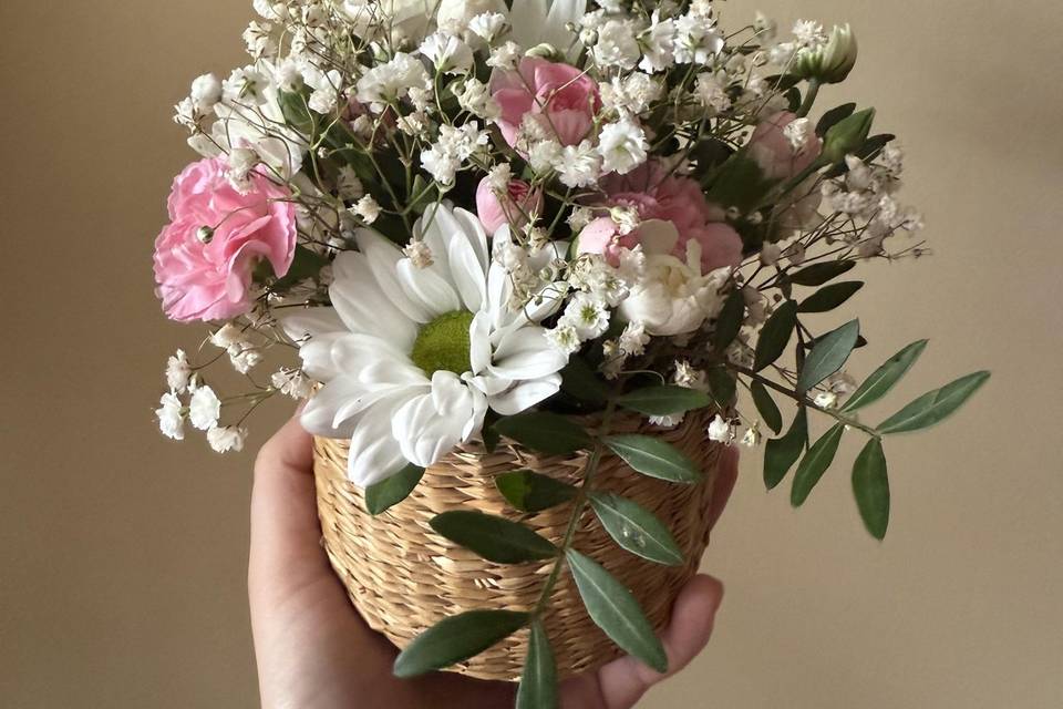 Flowers arrangement