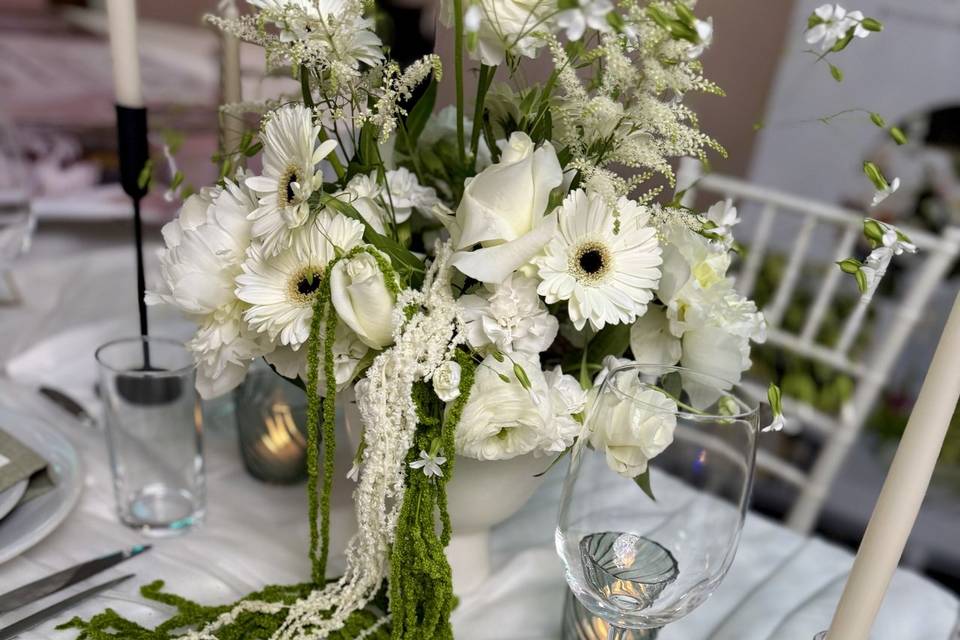 Table centrepiece flowers