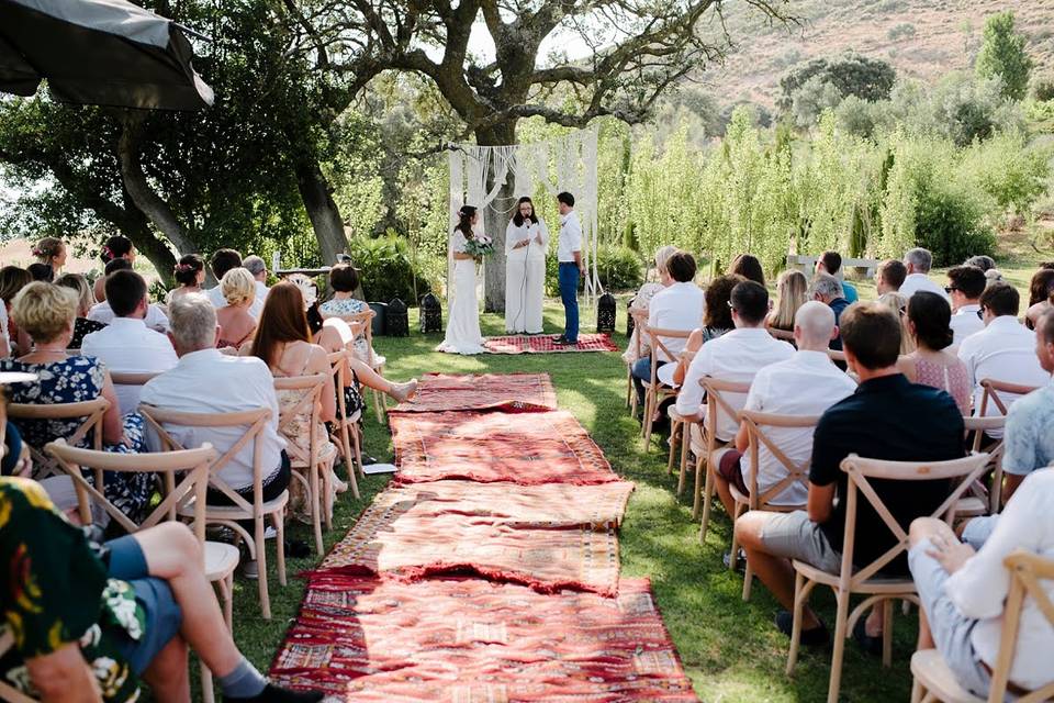 Boho chic ceremony Gayle