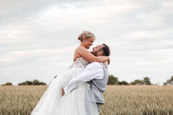Unveil Weddings UK | Photo + Video