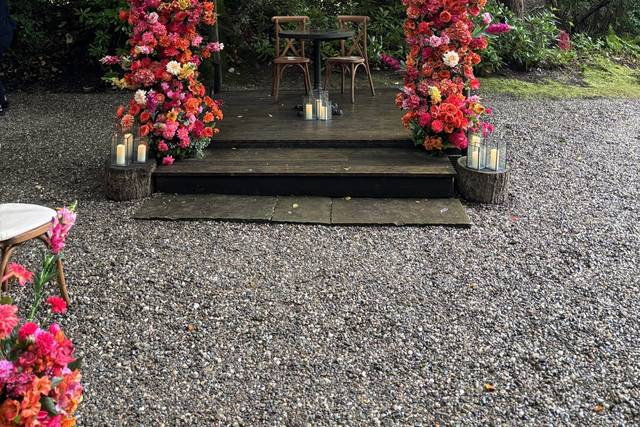 Pop of Color at Beechhill