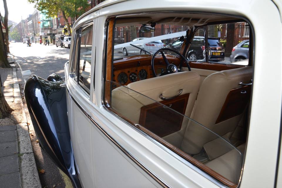 Bentley MK VI