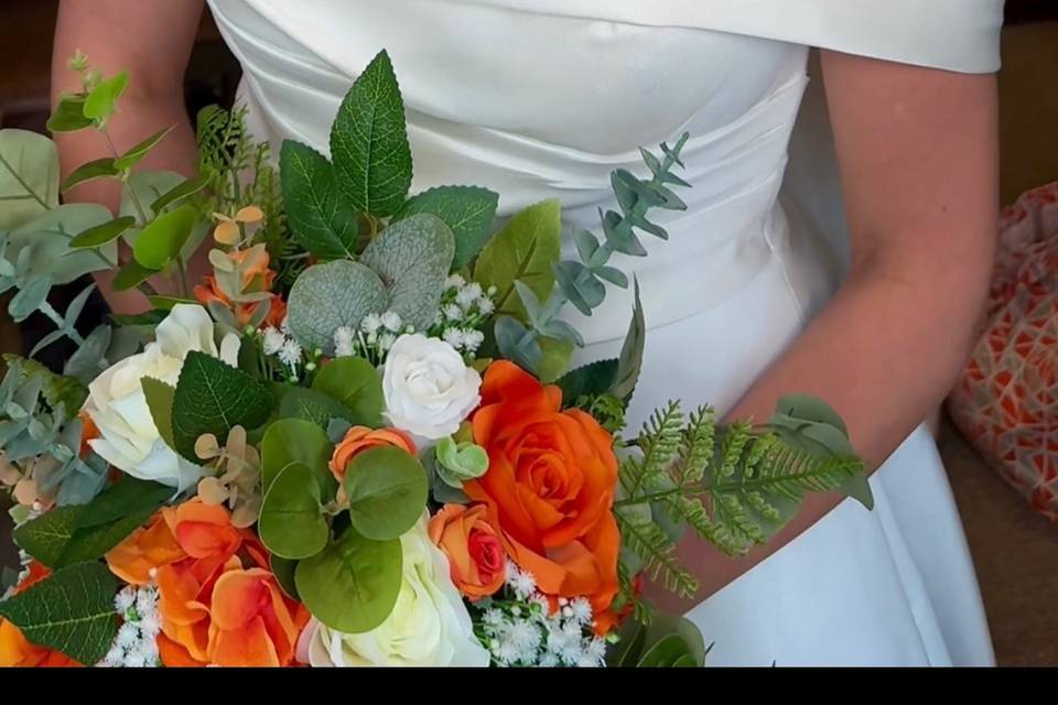 Soft Glam bride