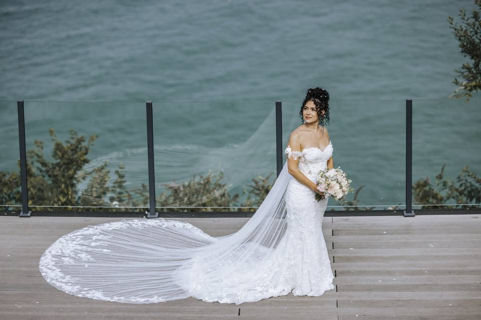 Bride on one of the platforms