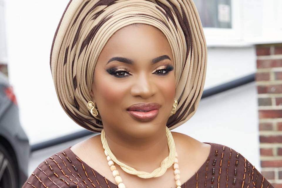Mother of groom glamed up