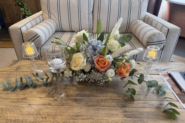 Flowers arrangement reception