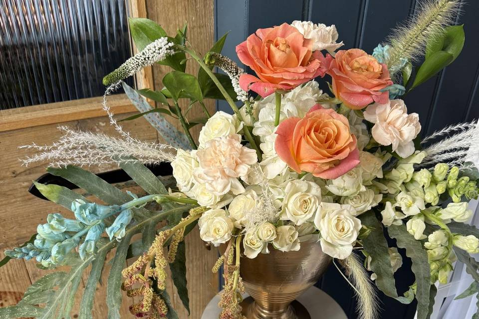 Flowers arrangement reception