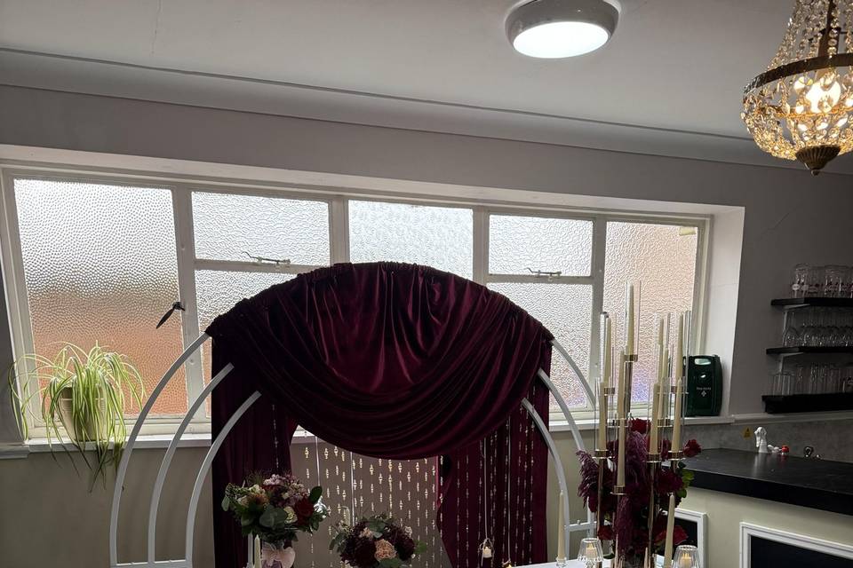 Silly arch design