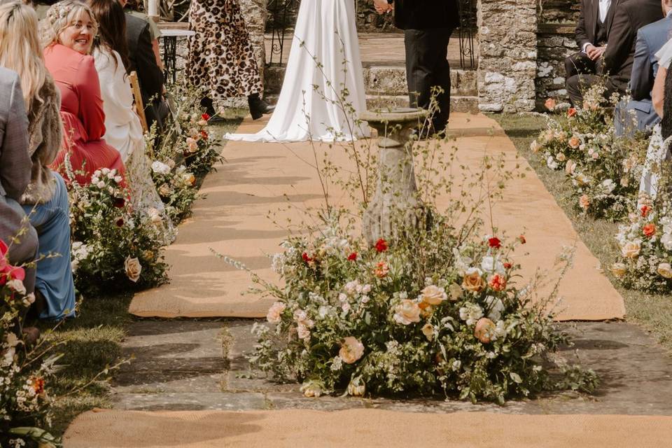 Italian garden ceremony