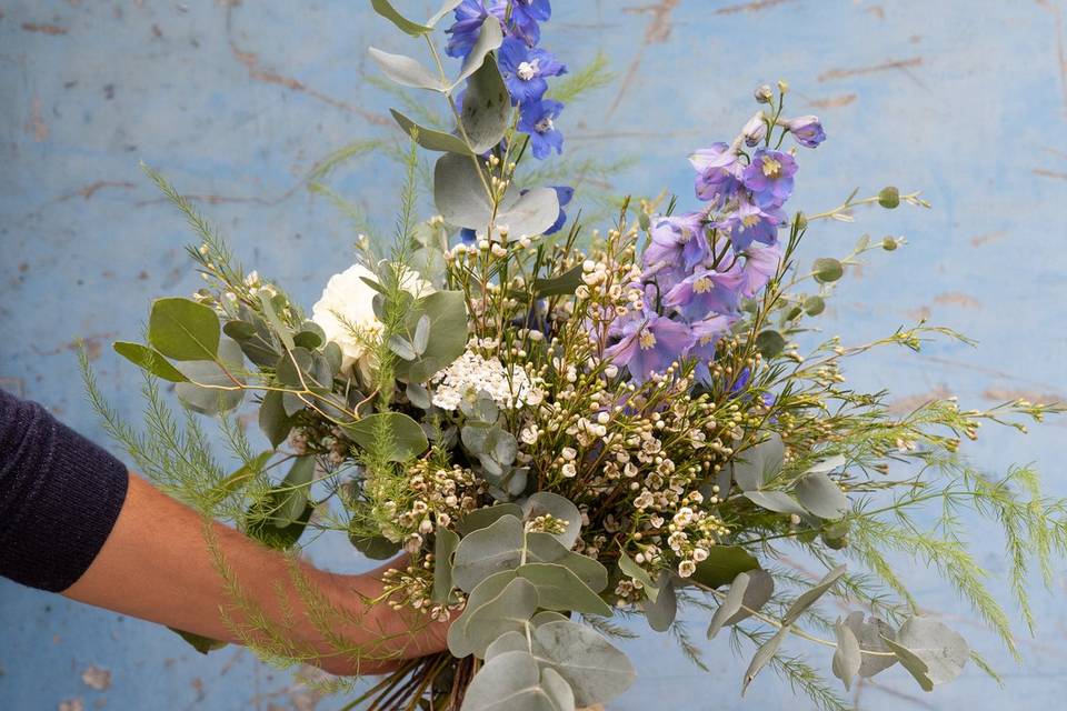 Wilde blue tone bouquet