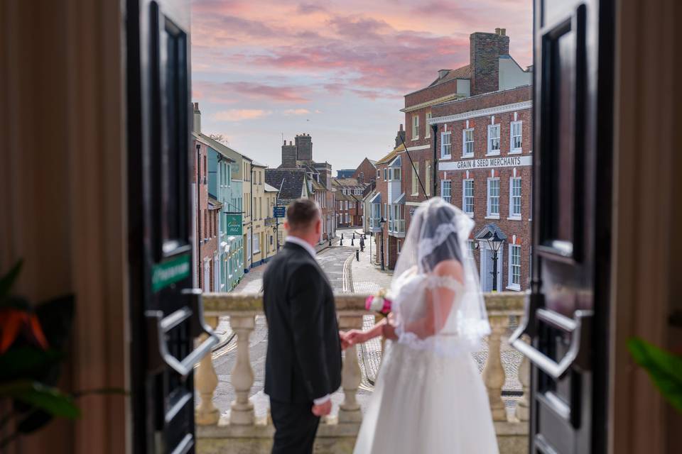 Natural wedding moments