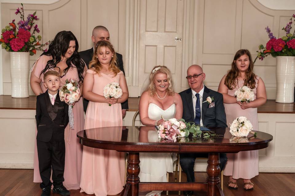 Natural wedding moments