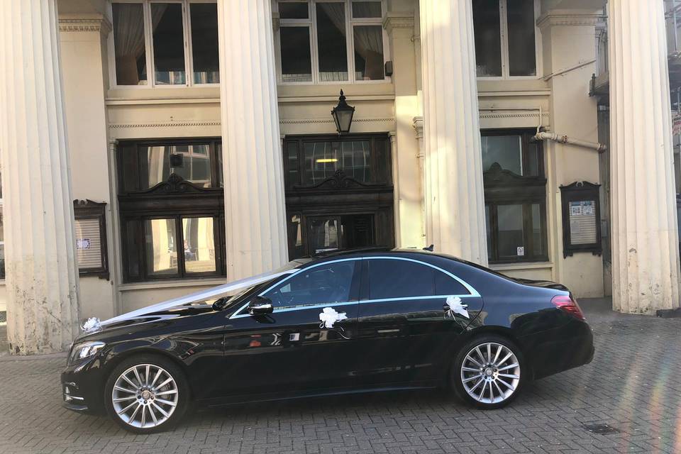 Wedding car brighton town hall