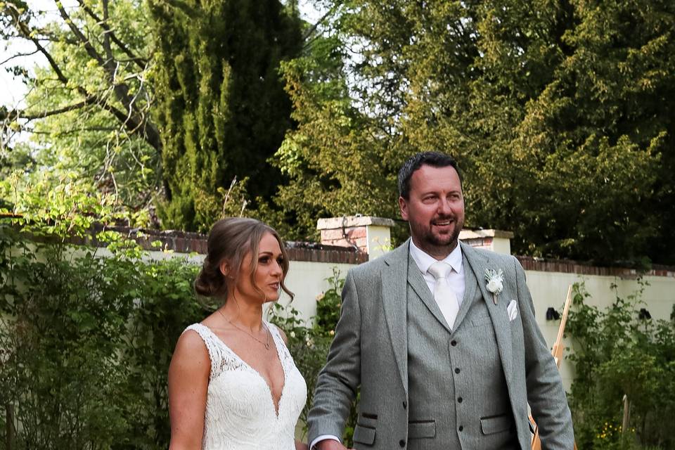 Bride and groom in Liverpool