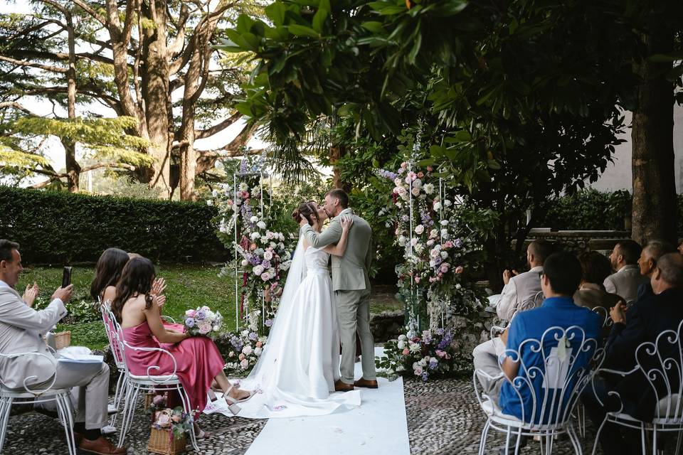 Lake Como wedding ceremony