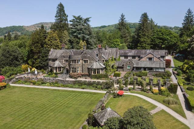 Cragwood Country House