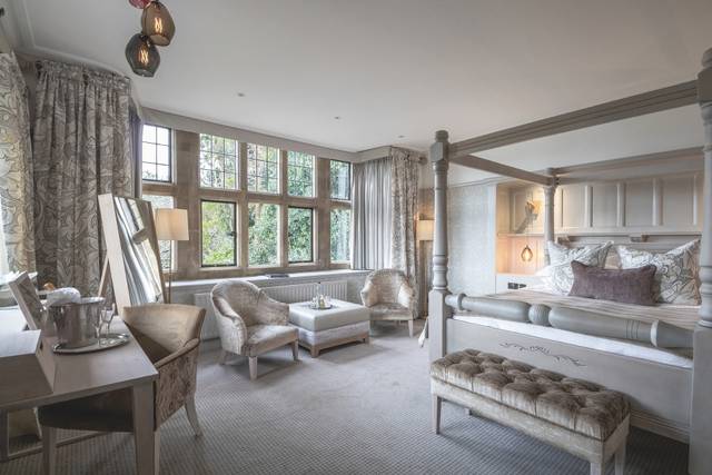 Bridal suite