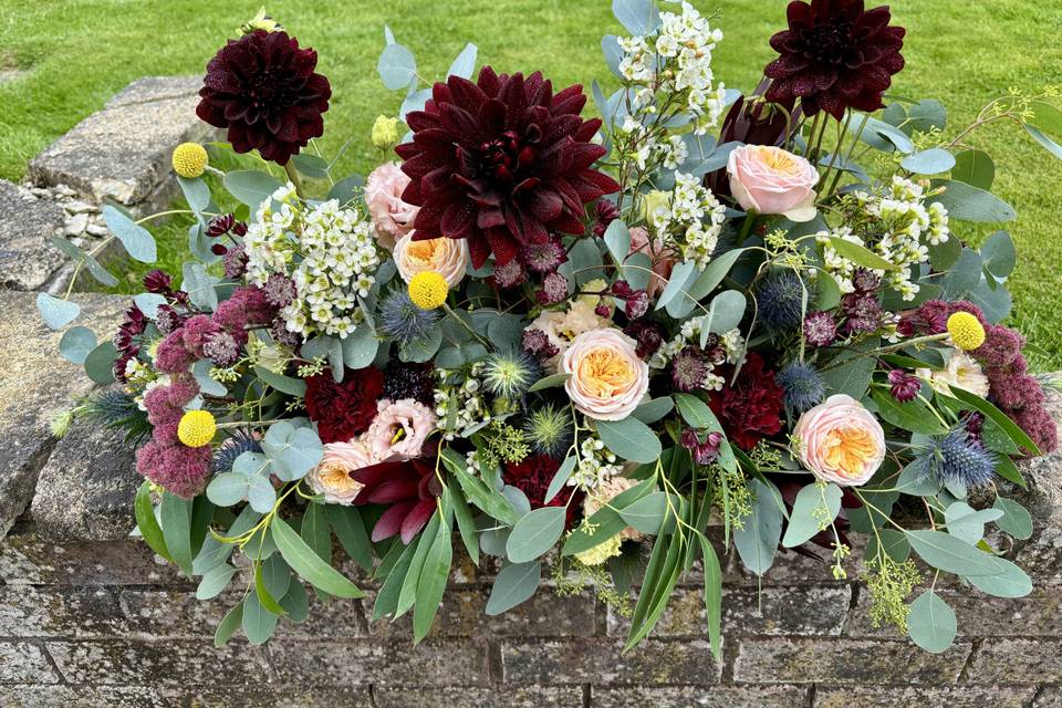 Top table arrangement