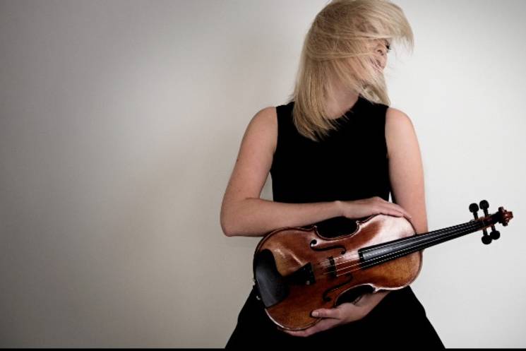 Lizzie Roberts Violin1