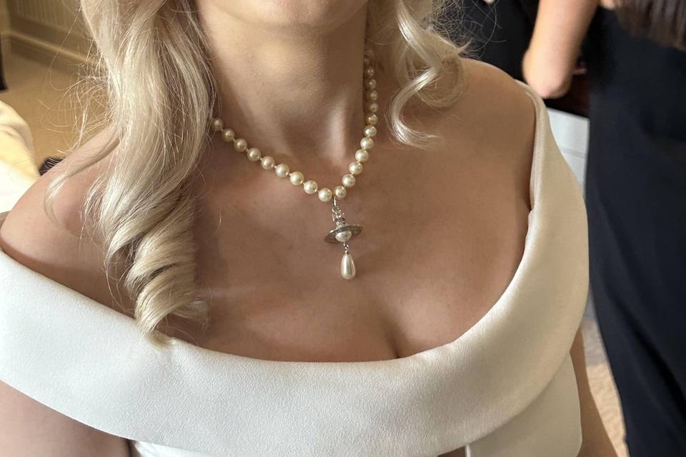 November 25 Bride