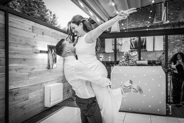 Joyous wedding moments