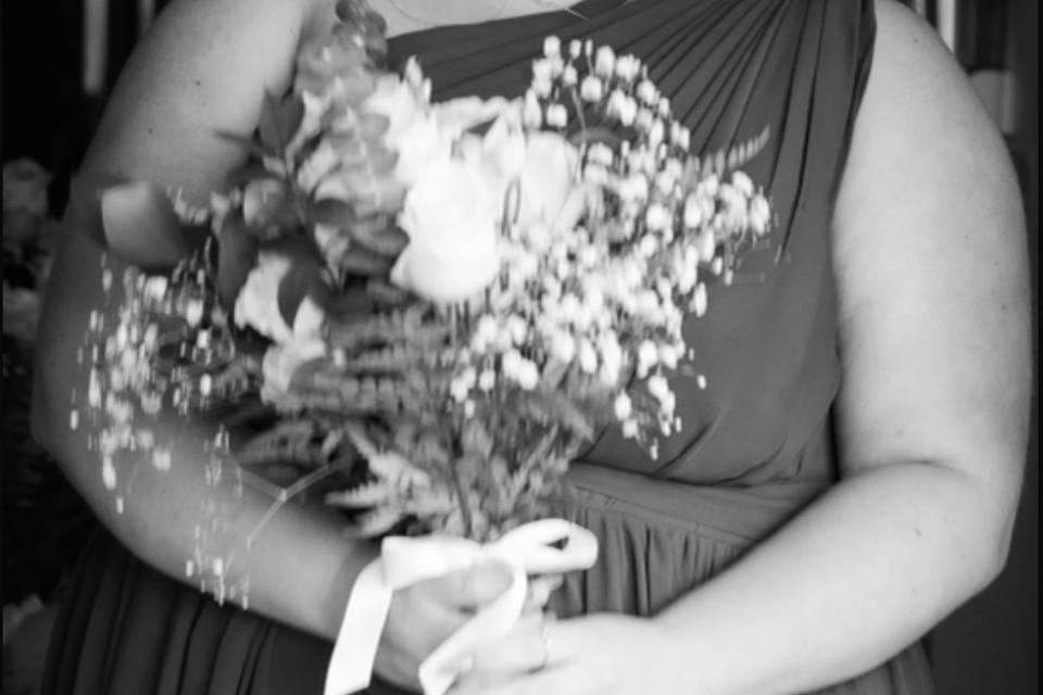 Bridesmaid poses