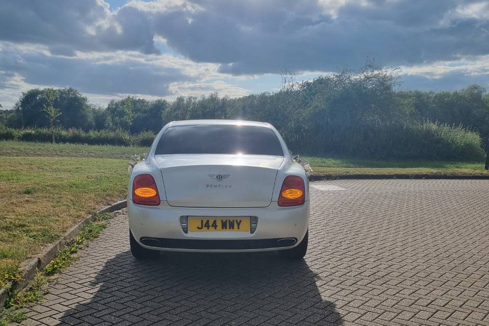 Pearl White Flying spur