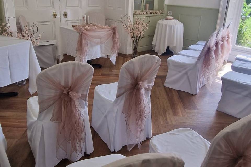 Intimate Wedding ceremony